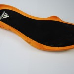 Dicker Schinken: Die Einlegesohle aus EVA-Schaum ist zentraler Bestandteil des Dämpfungskonzepts. | Foto: Arnold Zimprich