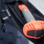 Der abgerundete Auslöser ist auch mit dicken Handschuhen gut zu greifen. | Foto: Christoph Oberschneider