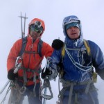 Bei minus zehn Grad und ca. 50 kmh Wind am Gipfel des Weissmies. | Foto: Ben Weiler