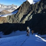 Letzter Teil des Aufstiegs zum Gipfel des Strahlhorn. | Foto: Ben Weiler