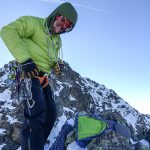 Die Handhabung mit Karabinern und mobilen Sicherungsgeräten geht wunderbar. | Foto: Christoph Leiter