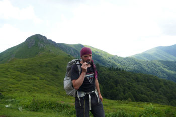 Innerhalb des Levity 60 eignet sich ein Fach für das Verstauen der Trinkblase. | Foto: Jan Kozlowski