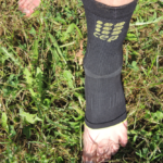 CEP Plantar Fascitiis Sleeves von nah: das "medi-compression-Gestrick" schützt das Fußgewölbe vor Überdehnungen. | Foto: Arnold Zimprich