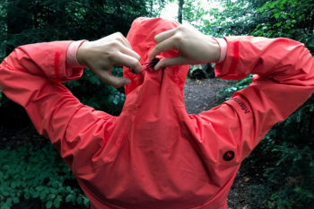 Marmot Eclipse im Test: Umweltfreundliche Regenbekleidung für Damen