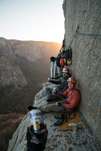 Zwei Kletterer machen Pause im Yosemite Nationalpark