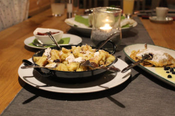 Der Kaiserschmarrn darf nicht fehlen! | Foto: Regina Grill