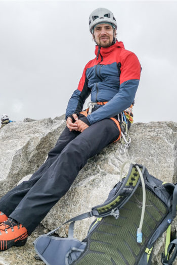 Mit der Montura Air Active Hoodie auf dem Olperer