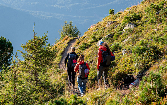 Bergzeit-Basics_Lifestyle_wandern